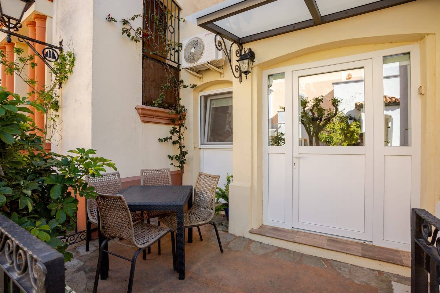 Patio privado exterior del apartamento en Puerto Sherry