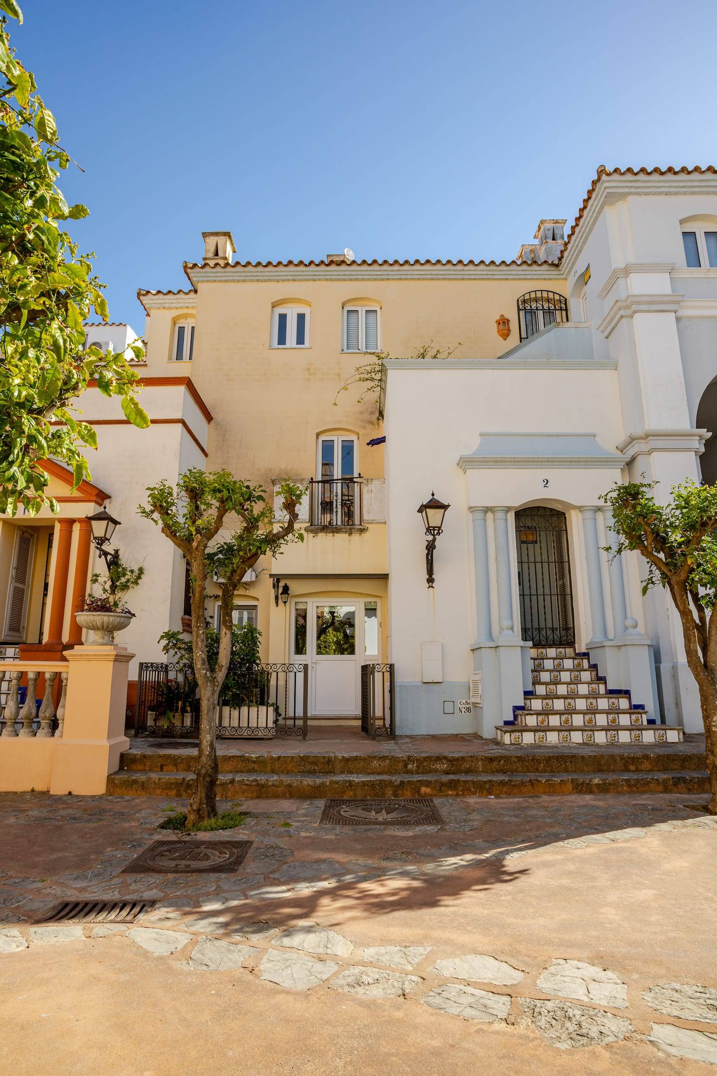 Plaza y entorno cercano del apartamento en Puerto Sherry